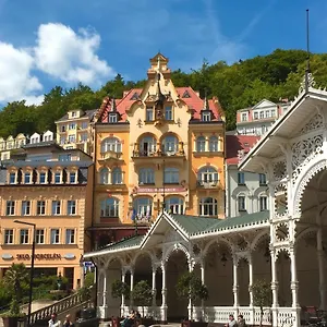 Hotel Romance, Karlovy Vary