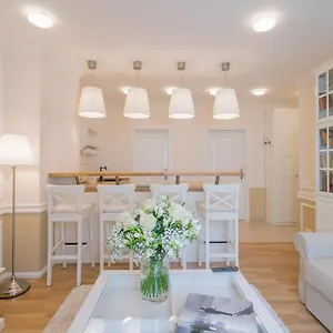Hotel apartamentowy Revelton, Karlowe Wary