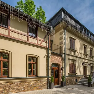 Szálloda Male Versailles